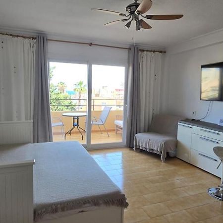 Estudio En Torrevieja A 700 M Del Mar Ngoại thất bức ảnh